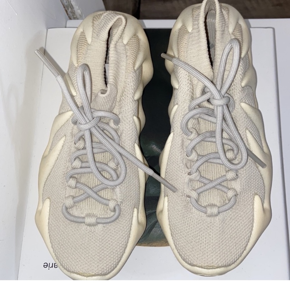 Yeezy 450 Cloud White - Picture 9 of 12